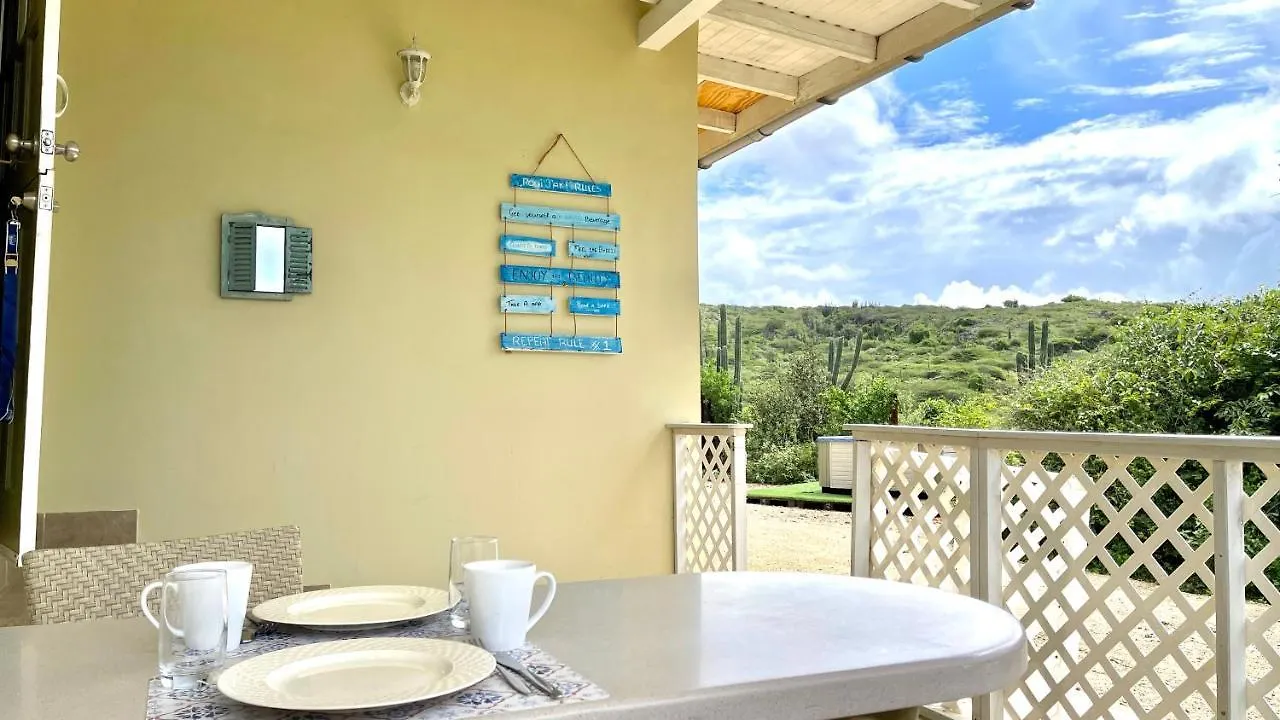 Very Quiet Apartment With Lots Of Privacy And A Tub On The Edge Of A National Park! Savaneta